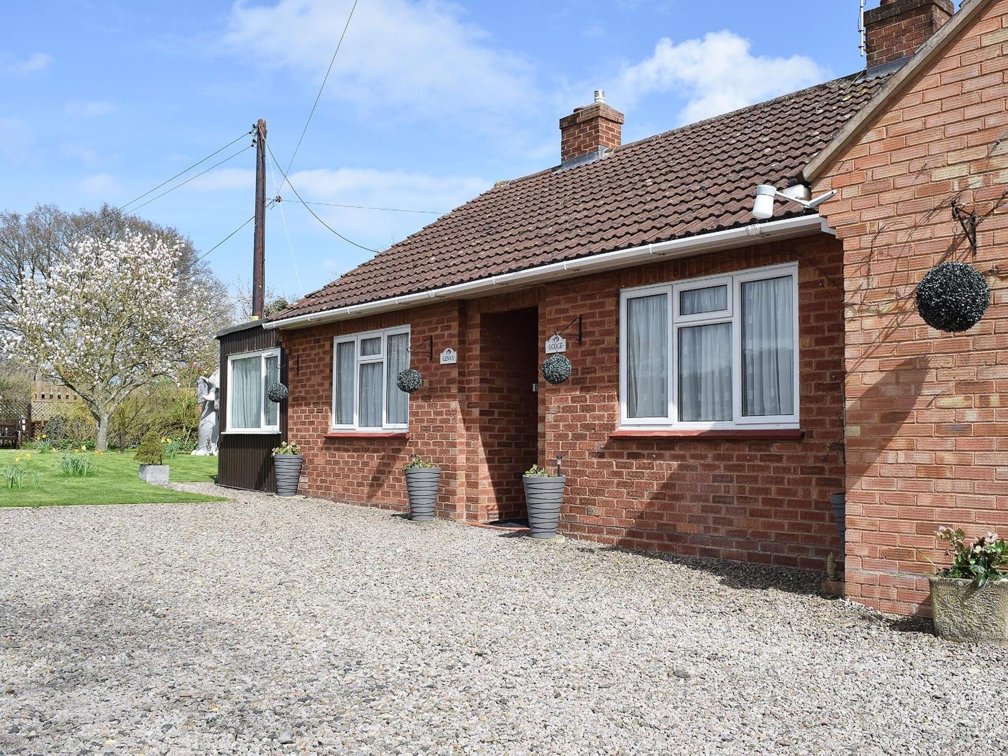 Lenas Lodge Birtsmorton Exterior photo